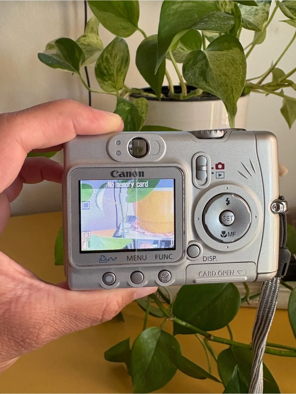Canon Silver PowerShot A510 Compact Digital Camera with Wrist Strap